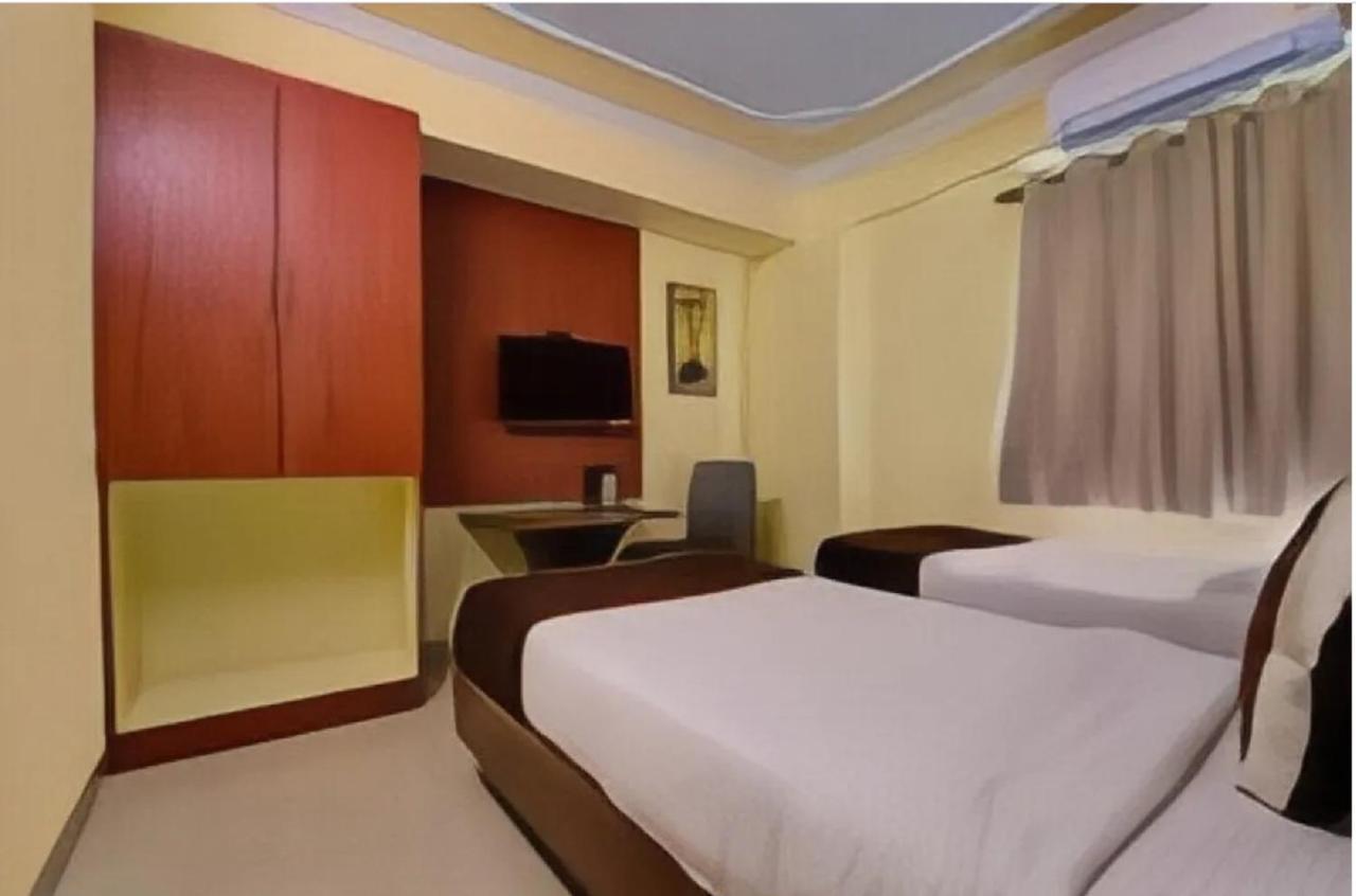 Hotel Garden Villa Патна Екстериор снимка