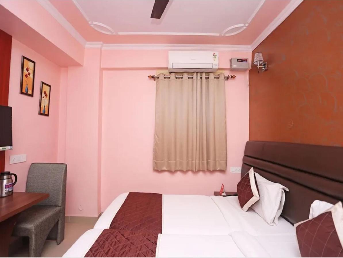 Hotel Garden Villa Патна Екстериор снимка